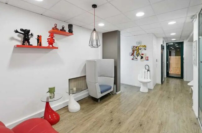 Plus de détails pour Coworking à louer