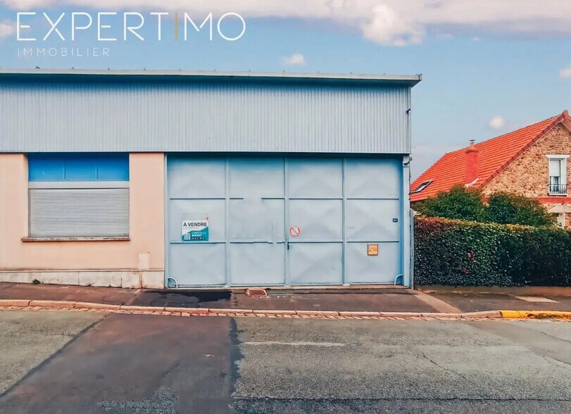 Industriel/Logistique dans Lardy à vendre - Photo de l’immeuble – Image 1 sur 5