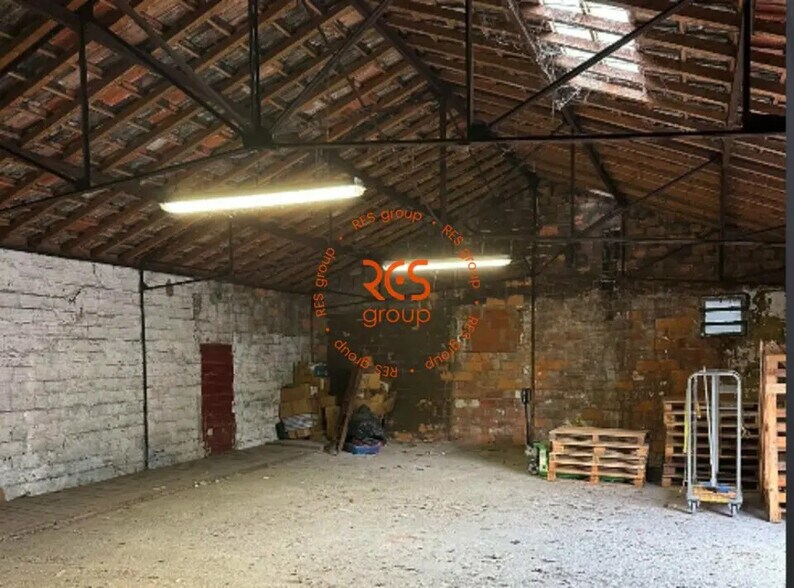 Industriel/Logistique dans Bordeaux à vendre - Photo de l’immeuble – Image 3 sur 7