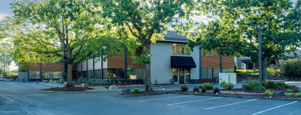 25195 SW Parkway Ave, Wilsonville, OR à louer - Photo de l’immeuble – Image 3 sur 13