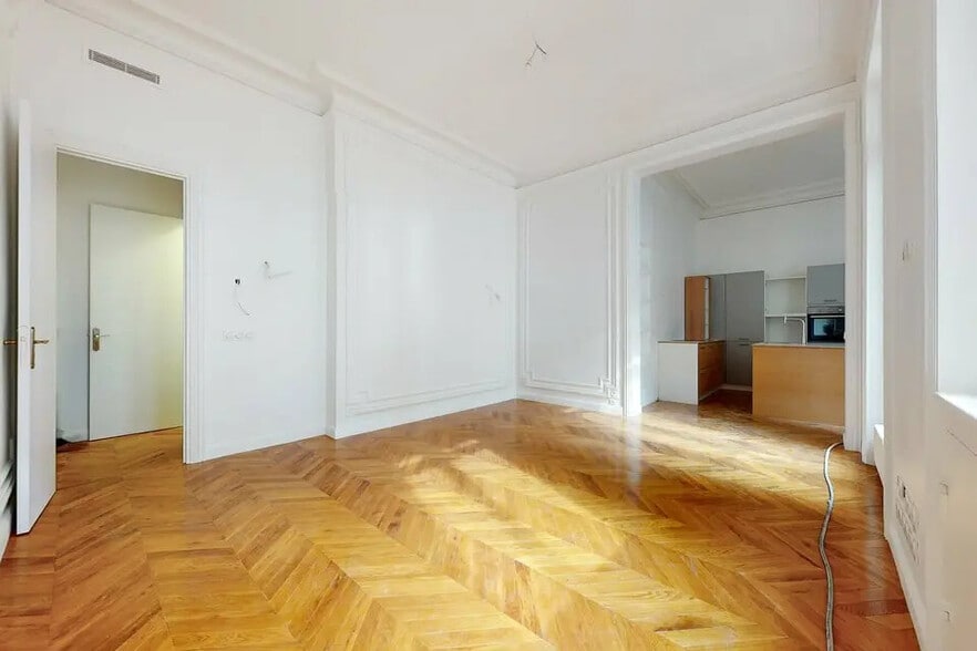 Bureau dans Paris à louer - Photo de l’immeuble – Image 2 sur 6