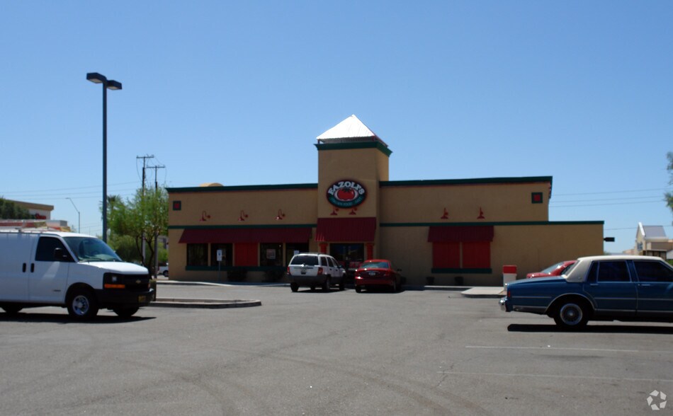 2910 W Thunderbird Rd, Phoenix, AZ à louer - Photo de l’immeuble – Image 2 sur 3