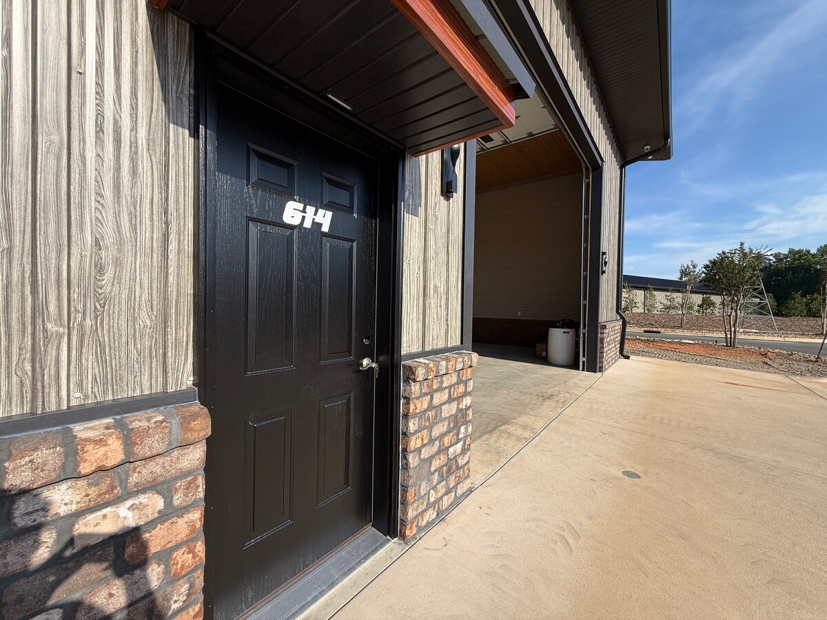 144 McCrary Rd, Mooresville, NC 28117 - Lot 614 - - Photo intérieure - Image 1 of 3