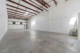 2280 Avocado Ave, Melbourne, FL à louer Photo intérieure– Image 2 sur 6