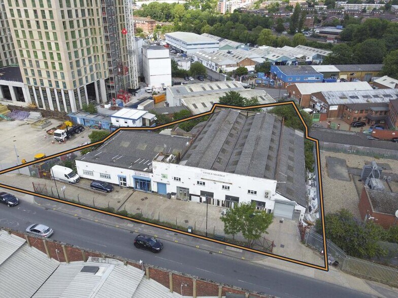 Fifth Way, Wembley à vendre - Photo de l’immeuble – Image 2 sur 26
