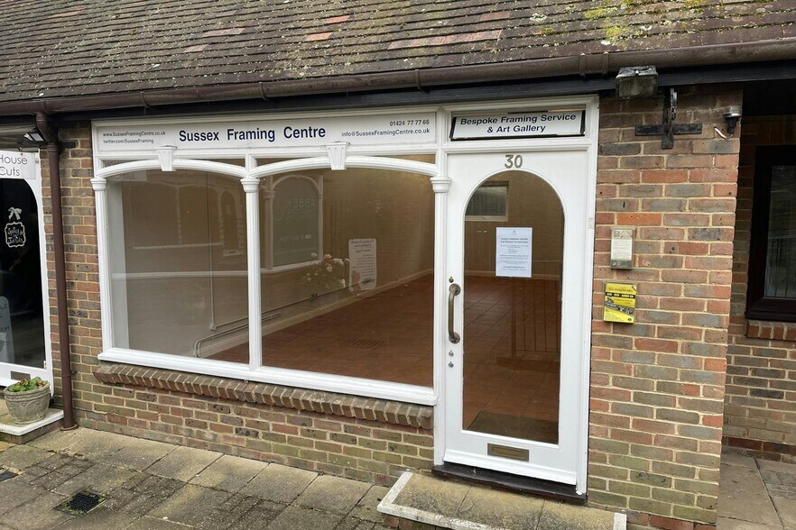 St Martins Way, Battle à vendre - Photo de l’immeuble – Image 1 sur 1