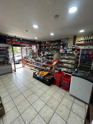 Plus de détails pour 237 Imperial Dr, Harrow - Local commercial à louer