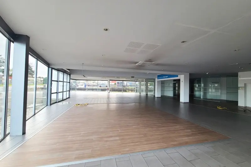 Local commercial dans Dax à vendre - Photo de l’immeuble – Image 3 sur 9