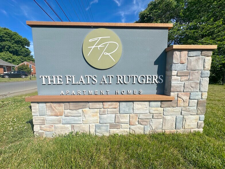 4823 Rutgers St NW, Roanoke, VA à vendre - Photo de l’immeuble – Image 3 sur 7