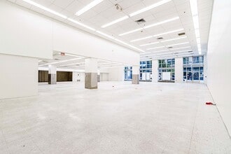 275 Sacramento St, San Francisco, CA à louer Photo intérieure– Image 2 sur 6