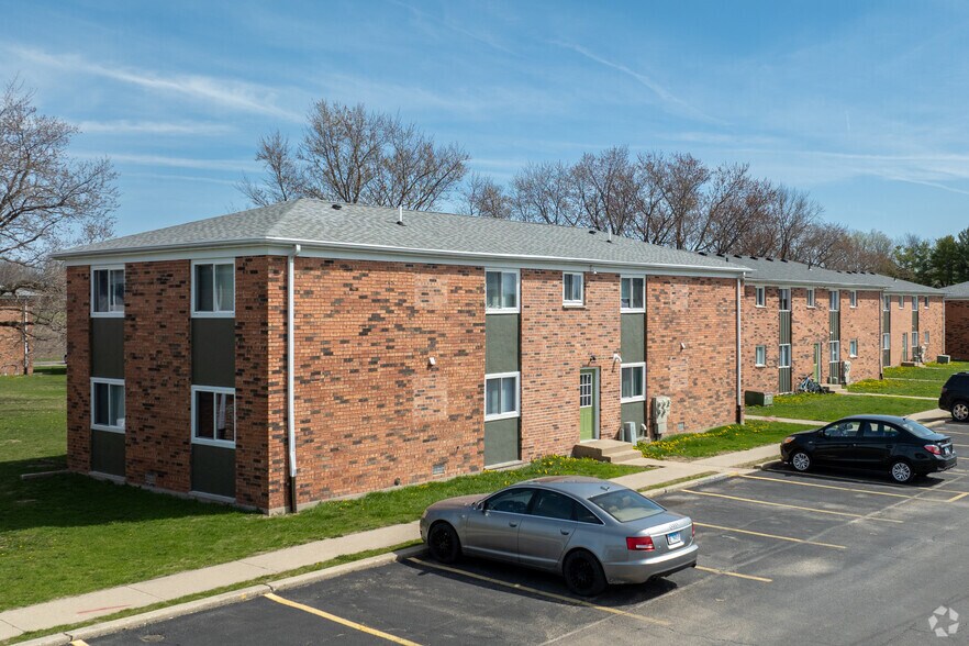 205 Sandra Ave, Mendota, IL à vendre - Photo principale – Image 1 sur 19