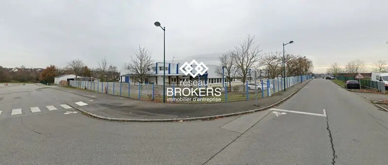 Industriel/Logistique dans Domloup à louer - Photo de l’immeuble – Image 3 sur 3