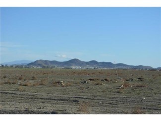 Plus de détails pour 751 E Ellis Ave, Perris, CA - Terrain à vendre