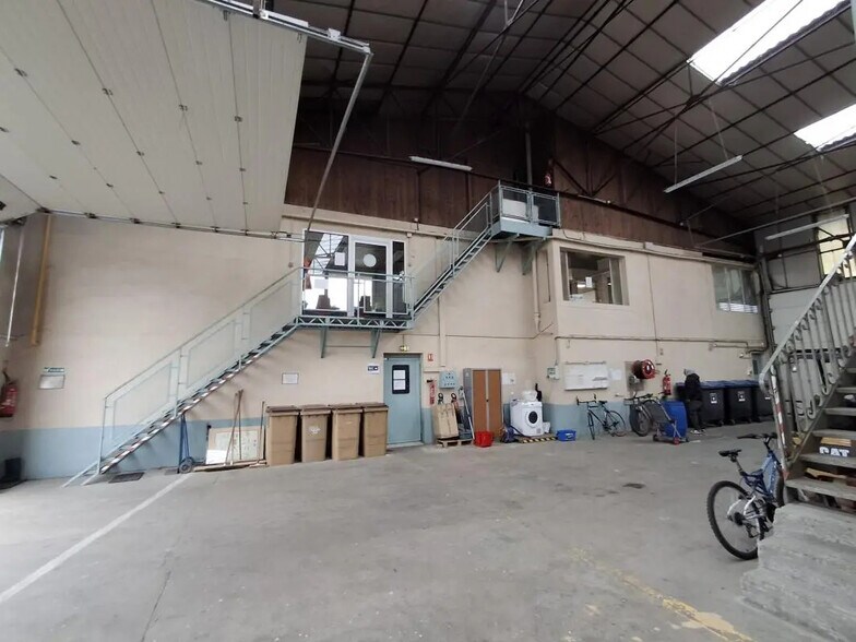 Local d'activités dans Villefranche-sur-Saône à vendre - Photo intérieure – Image 2 sur 6