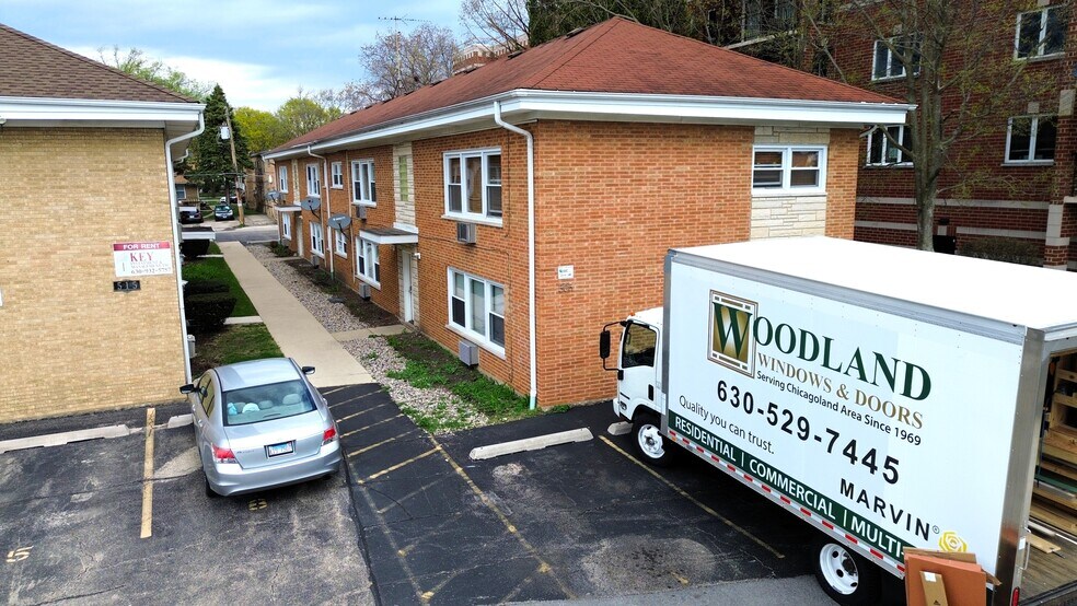 505 W Front St, Wheaton, IL à vendre - Photo de l’immeuble – Image 2 sur 14
