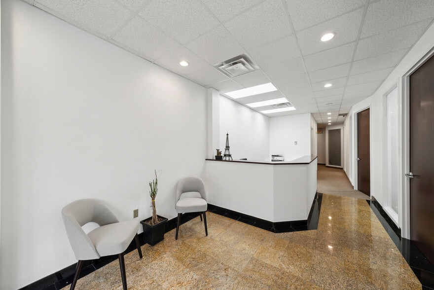 10 N George St, Brampton, ON à louer - Photo intérieure – Image 3 sur 4
