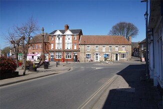 Plus de détails pour 7 Market Pl, Thetford - Local commercial à louer