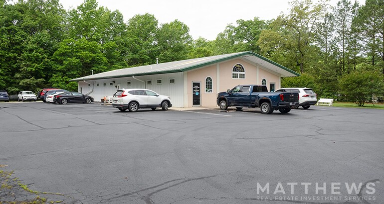 10948 General Puller Hwy, Hartfield, VA à vendre - Photo principale – Image 1 sur 3