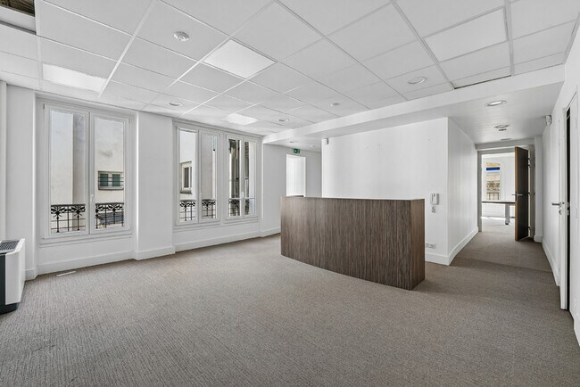 Plus de détails pour 2 Rue De La Paix, Paris - Bureau à louer