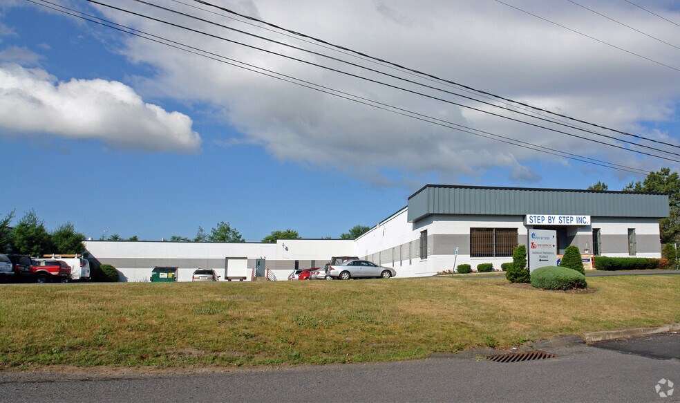 53 Gravel St, Wilkes-Barre, PA à louer - Photo de l’immeuble – Image 2 sur 3