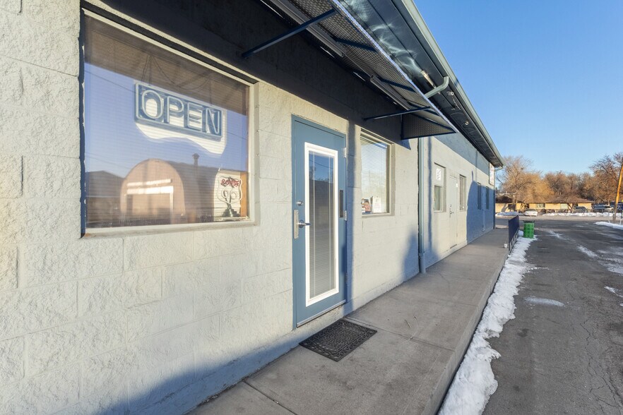 7007 W Colfax Ave, Denver, CO à vendre - Photo de l’immeuble – Image 2 sur 36