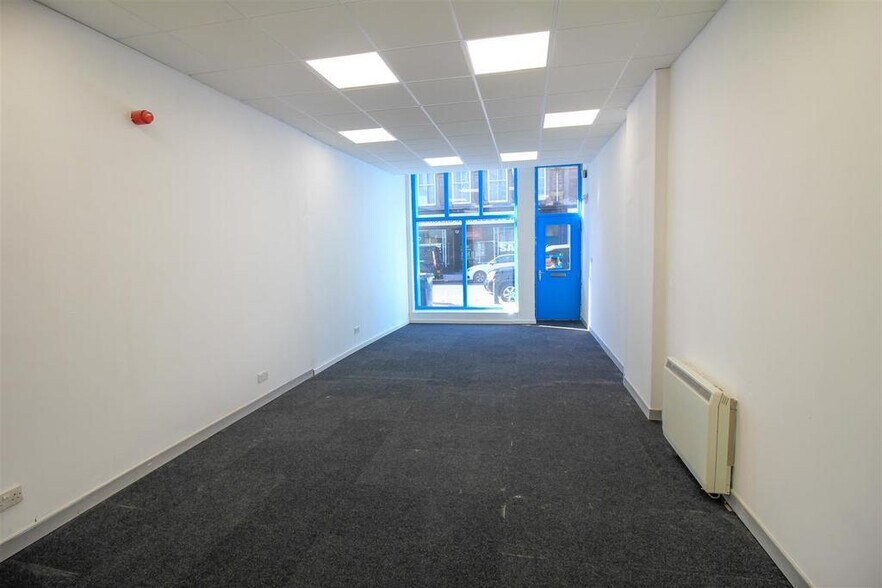 30-32 High St, Hawick à vendre - Photo de l’immeuble – Image 3 sur 10