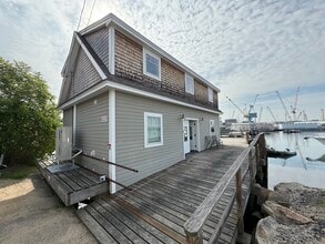 4 Knight Ave, Kittery, ME à louer Photo intérieure– Image 2 sur 7