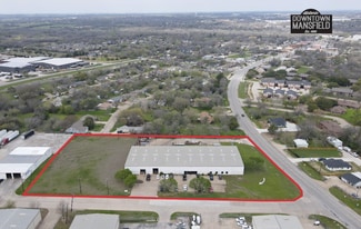 Plus de détails pour 300 Industrial Blvd, Mansfield, TX - Industriel/Logistique à vendre