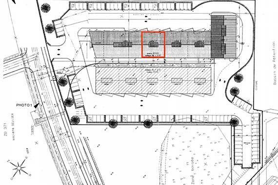 Local d’activités dans Villeneuve-Saint-Germain à louer - Photo de l’immeuble – Image 3 sur 3