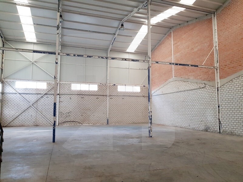 Industriel/Logistique dans Valdemoro, Madrid à vendre Photo principale– Image 1 sur 6