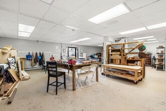 15 Church St, Merrimac, MA à louer Photo intérieure– Image 2 sur 7