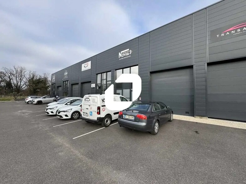 12 Rue De La Pierre Bleue, Chaponost à louer - Photo de l’immeuble – Image 1 sur 12
