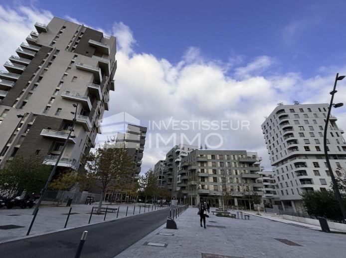 Local commercial dans Asnières-sur-Seine à vendre Photo de l’immeuble– Image 1 sur 5