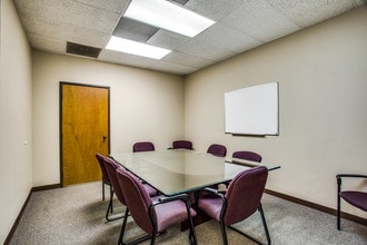 6600 Paige Rd, The Colony, TX à louer Photo intérieure– Image 2 sur 18