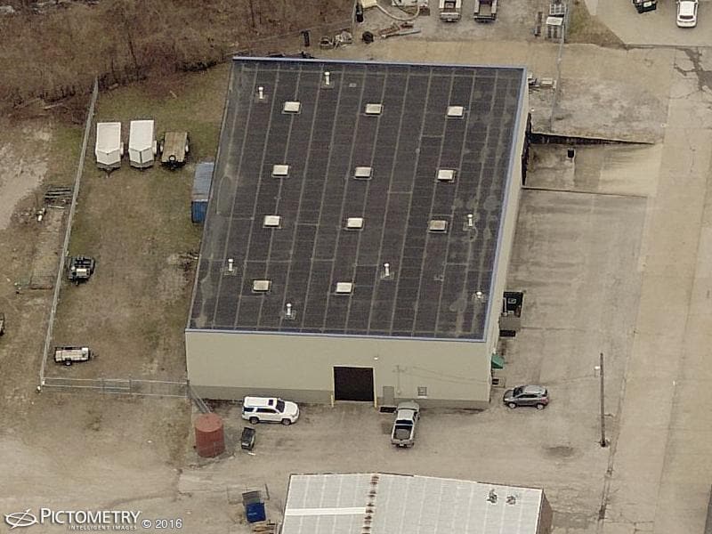 711 Oak Hill Rd, Evansville, IN à louer Photo principale– Image 1 sur 5