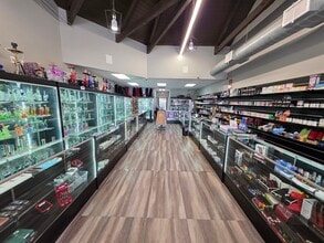 22902-22922 Los Alisos Blvd, Mission Viejo, CA à louer Photo intérieure– Image 2 sur 6