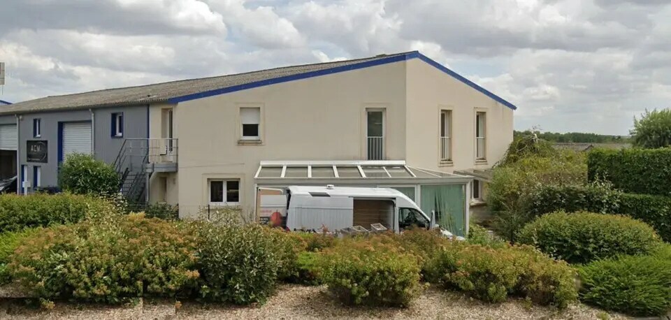 Local d’activités dans Bretteville-sur-Odon à louer - Photo de l’immeuble – Image 3 sur 3