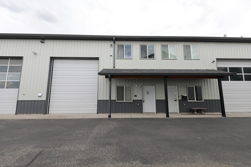 160 Lodgepole Ln, Bozeman, MT à vendre - Photo principale – Image 1 sur 17