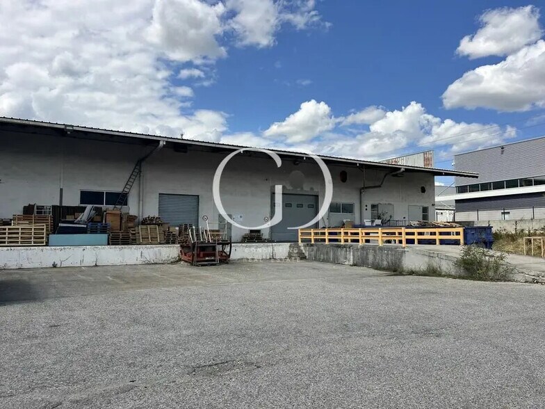 Industriel/Logistique dans Corbas à louer - Photo de l’immeuble – Image 1 sur 9