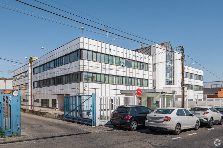 Calle Valportillo II, 7, Alcobendas, Madrid à louer - Photo de l’immeuble – Image 3 sur 3