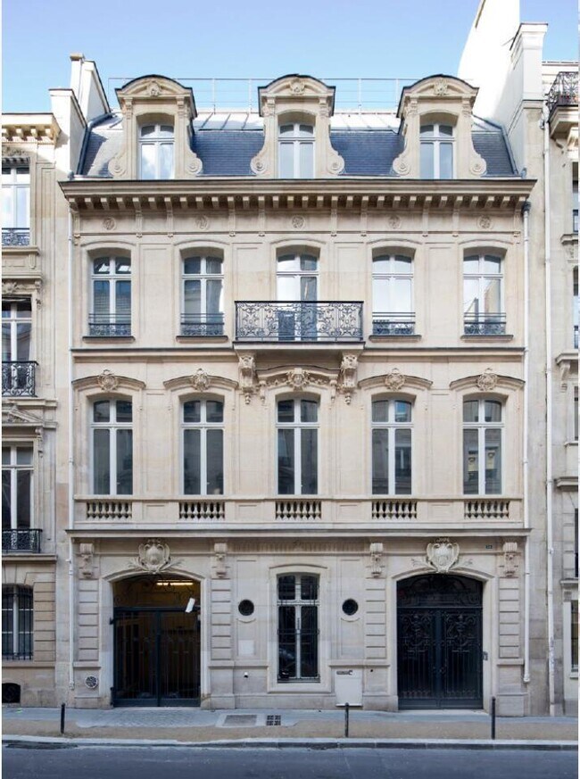 Plus de détails pour 38 Rue La Bruyère, Paris - Bureau, Industriel/Logistique à louer