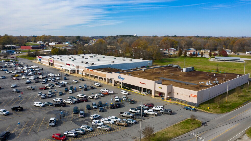 104 Highway 72 W, Corinth, MS à louer - Photo de l’immeuble – Image 3 sur 9