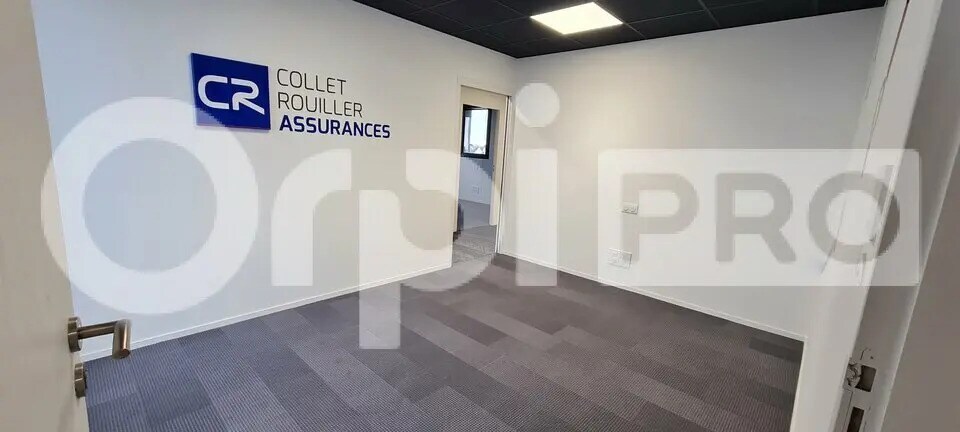 Bureau dans Plérin à louer - Photo de l’immeuble – Image 3 sur 7