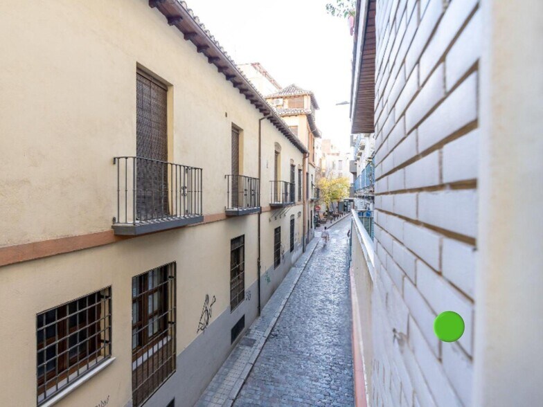Calle San Antón, Granada, Granada à louer - Photo de l’immeuble – Image 1 sur 14