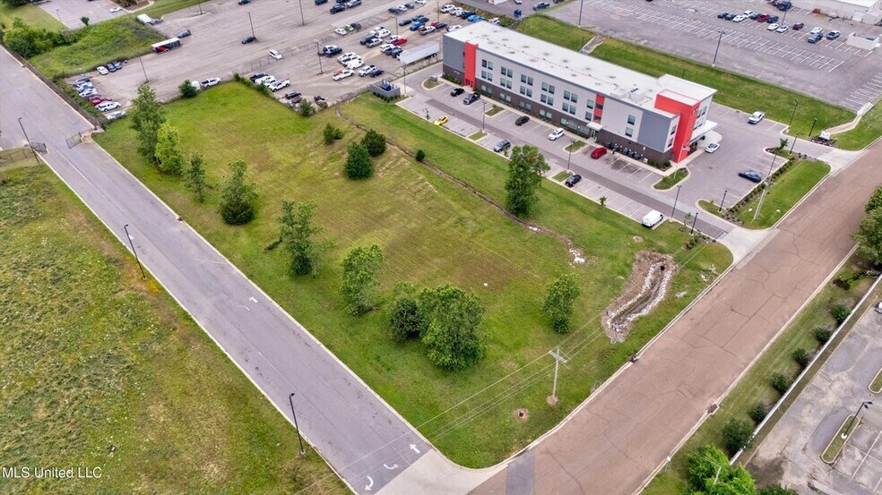18 Hospitality Lane Lot #7P-A Ln, Southaven, MS à vendre - Aérien – Image 2 sur 10