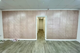 618a Hitchin Rd, Luton à louer Photo intérieure– Image 2 sur 5