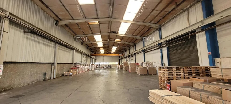 Local d’activités dans Béligneux à louer - Photo intérieure – Image 3 sur 10