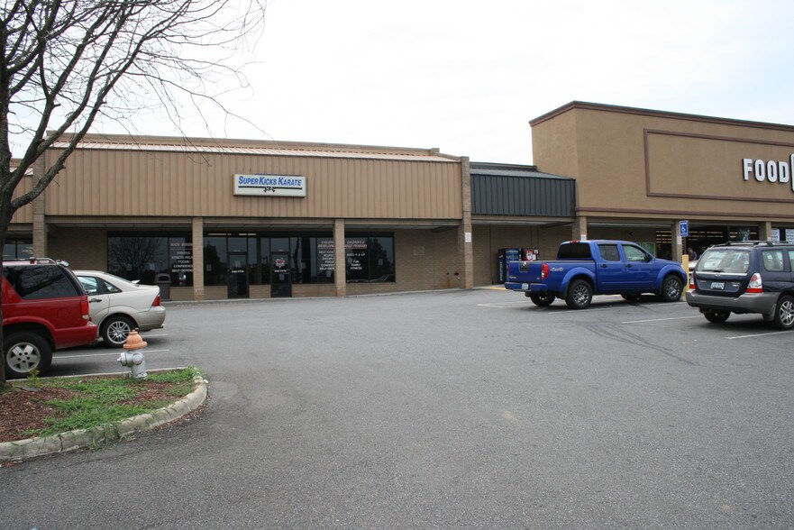200 Richmond Hwy, Amherst, VA à louer - Photo de l’immeuble – Image 3 sur 6
