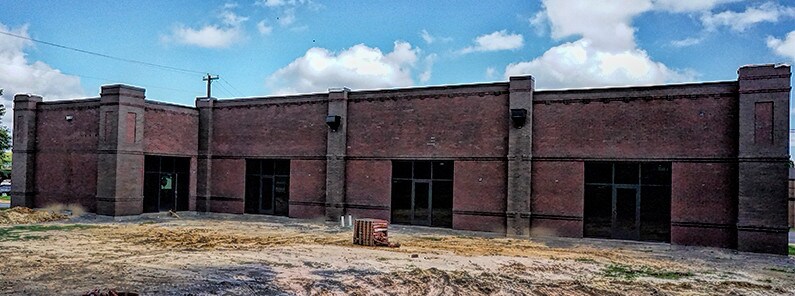 141 NW Renfro St, Burleson, TX à vendre - Photo de l’immeuble – Image 3 sur 7