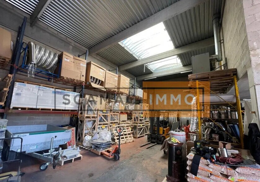 Industriel/Logistique dans Collégien à louer - Photo de l’immeuble – Image 2 sur 9